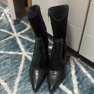 Vince Camuto Elegant Leather Black Heeled Boots for Women size 9.5